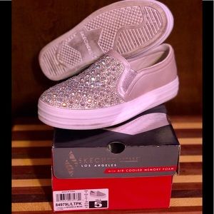 Sketcher VGUC sparkling sneakers. Size 5 in youth (fits up to 6.5/7 womens)